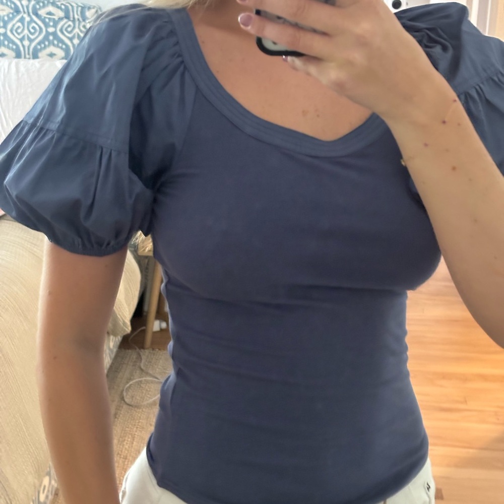 AUREUM Navy Puff Sleeve Scoop-Neck Tee